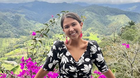 Anna Del Castillo, MDiv ’21, climate researcher at HDS's Religion and Public Life